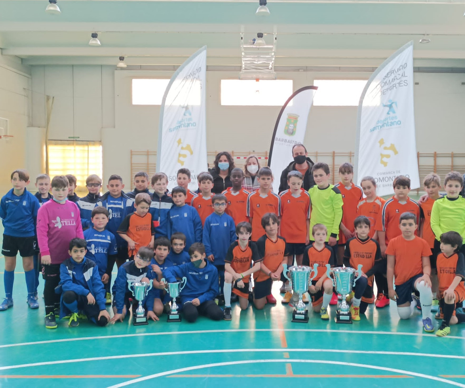 Los equipos ED Estadilla ganan la Liga Comarcal de Fútbol Sala benjamín-alevín del Somontano  