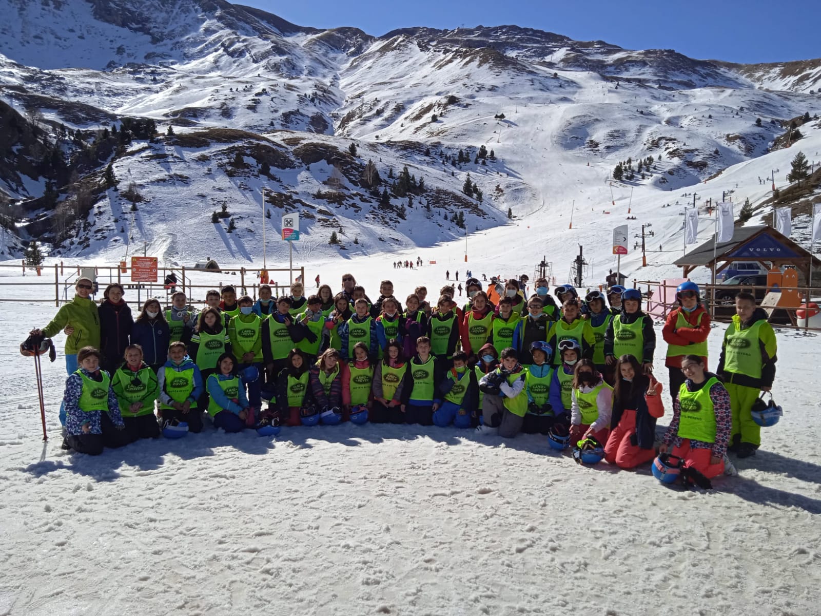 La Comarca de Somontano inicia la temporada de esquí escolar con más alumnos 